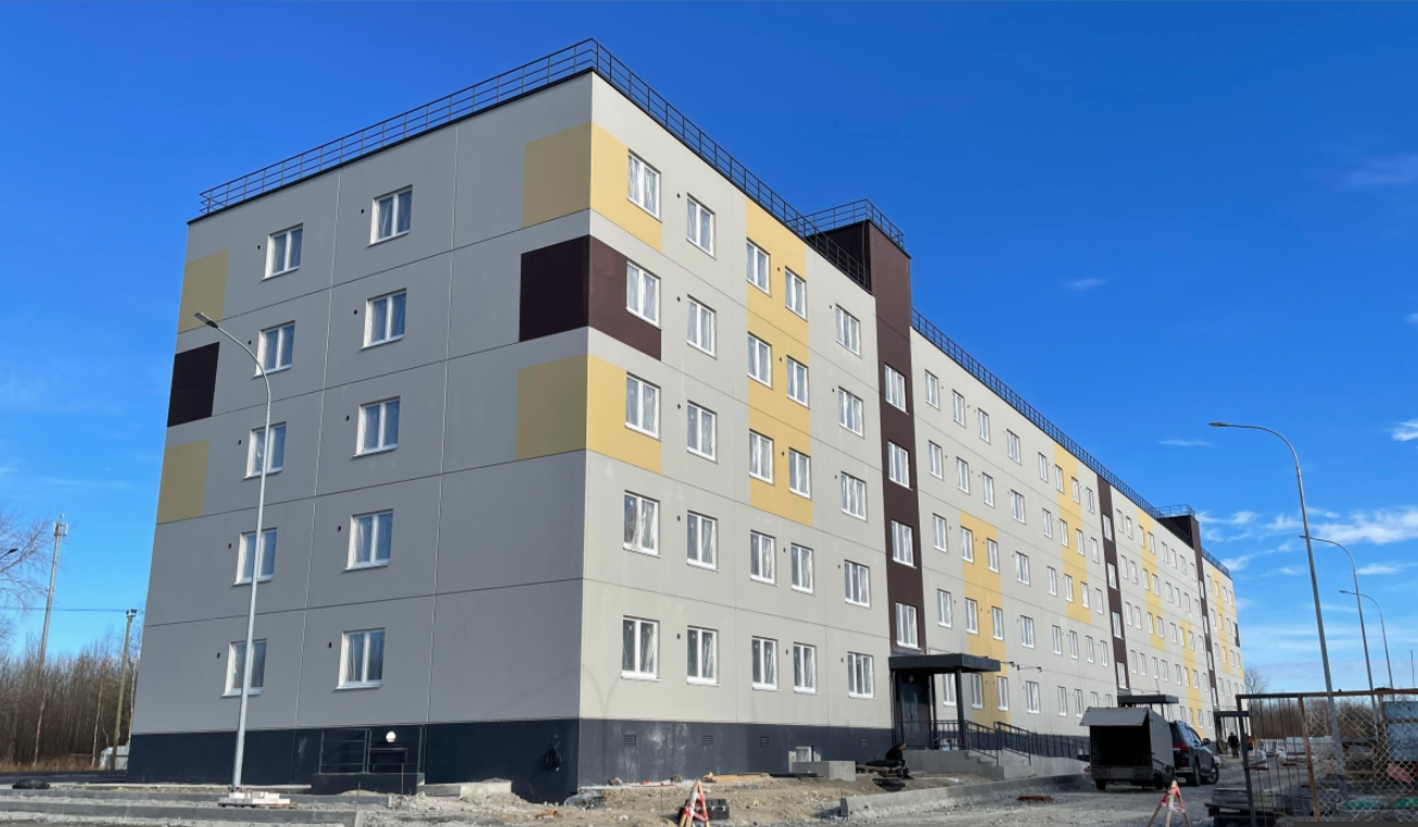 Завершена поставка комплекта конструкций полносборного крупнопанельного 5-этажного 135-квартирного жилого дома в г. Беломорске. Завершена поставка комплекта конструкций полносборного крупнопанельного 5-этажного 135-квартирного жилого дома в г. Беломорске.