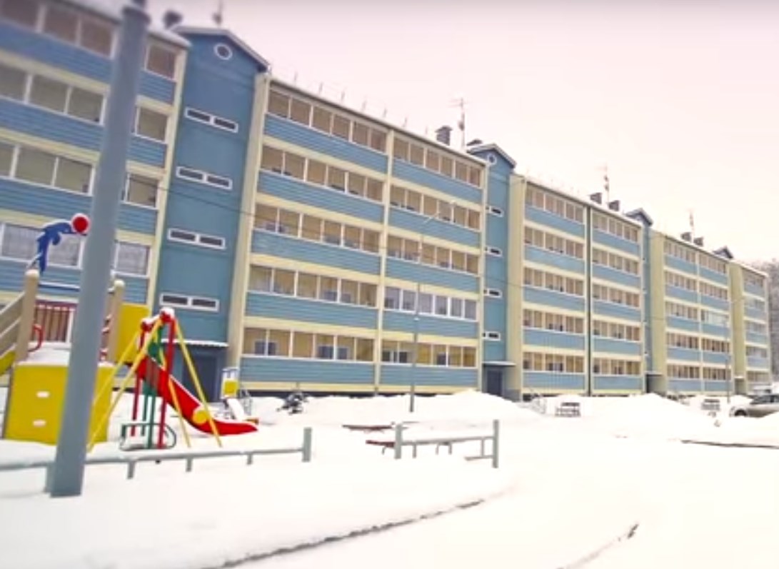 Многоквартирный жилой дом в пос. Марциальные Воды отгружен Многоквартирный жилой дом в пос. Марциальные Воды отгружен